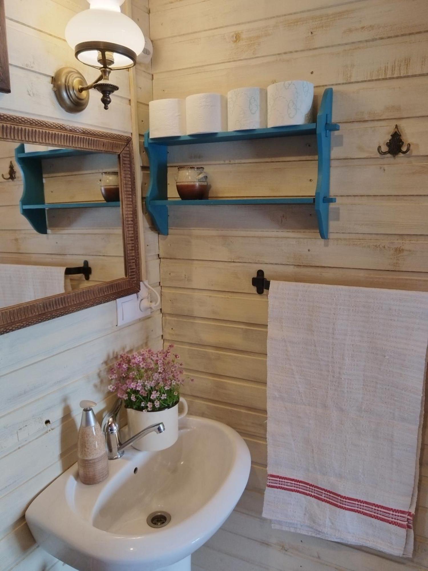 Small Apartment In Breb S Cosy Barn Kültér fotó